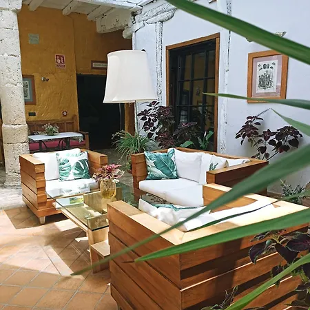 Casa Del Abad Ampudia