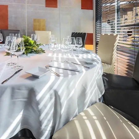 Casa Del Abad Szálloda 5*