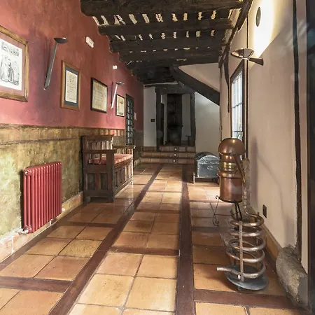 Hotel Casa Del Abad Ampudia