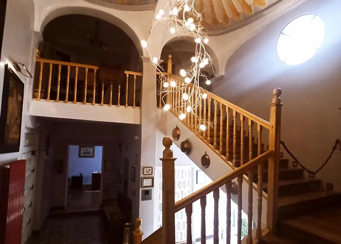 Casa Del Abad 호텔 암푸디아