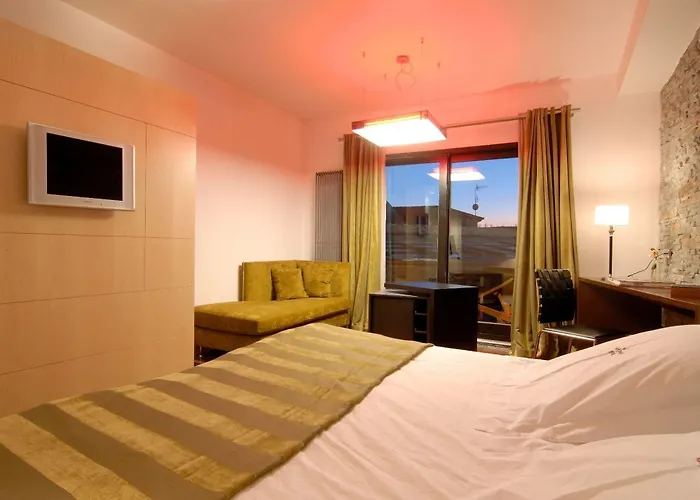 Casa Del Abad 암푸디아